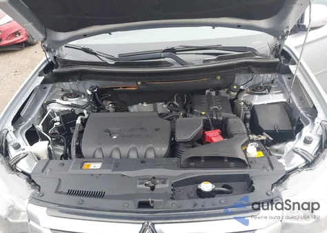 2015 Mitsubishi Outlander Se from USA, damaged, VIN JA4AZ3A32FZ010726